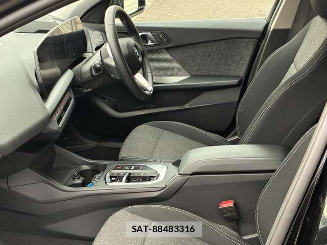 Bmw 1 SERIES 2025-03 8072975-1
