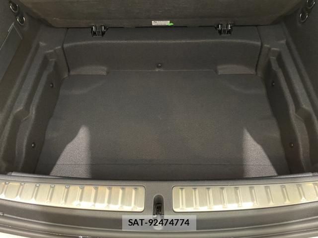 Bmw 1 SERIES 2021-06 8098146-14