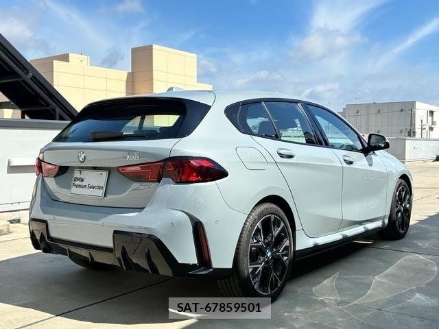 Bmw 1 SERIES 2025-12 8098134-2