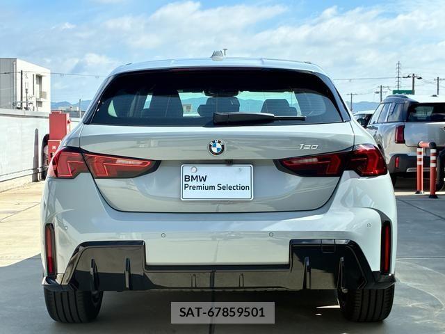 Bmw 1 SERIES 2025-12 8098134-4