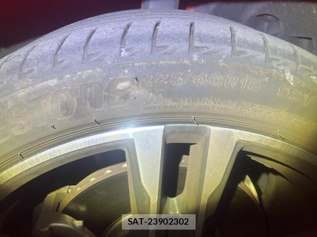 Bmw 1 SERIES 2021-09 8098147-11
