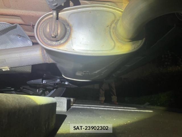 Bmw 1 SERIES 2021-09 8098147-12
