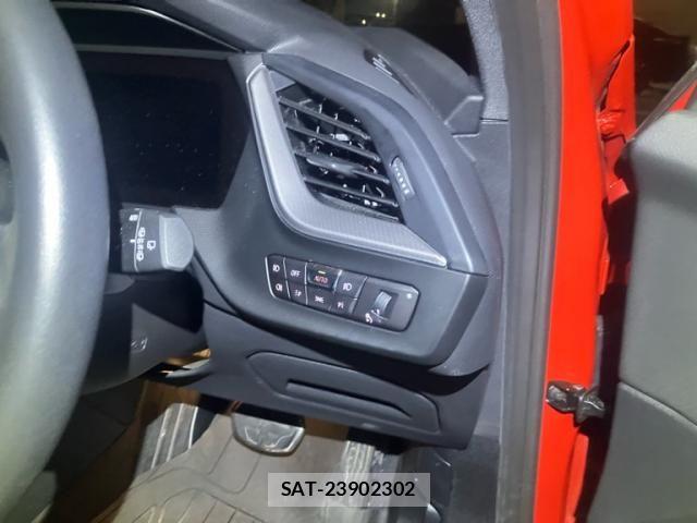 Bmw 1 SERIES 2021-09 8098147-22