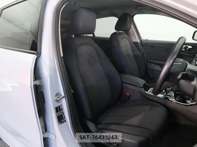 Bmw 1 SERIES 2022-03 8098145-7