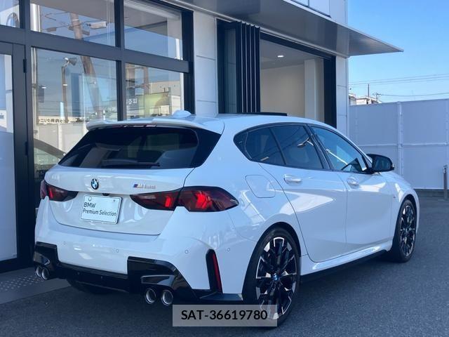 Bmw 1 SERIES 2025-12 8098133-2