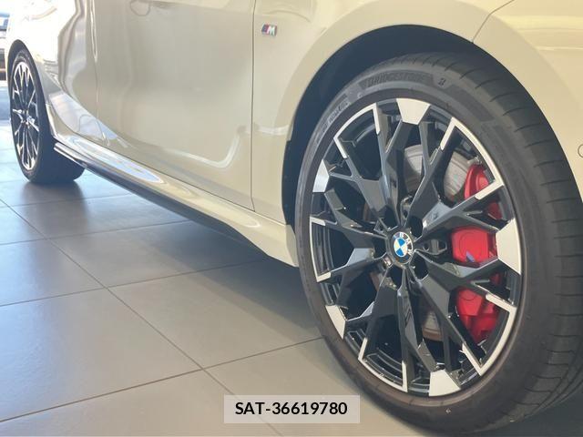 Bmw 1 SERIES 2025-12 8098133-8