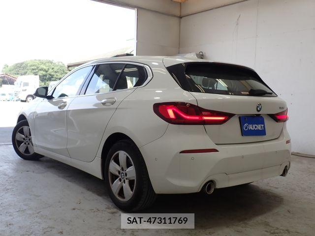 Bmw 1 SERIES 2021-08 8158016-2