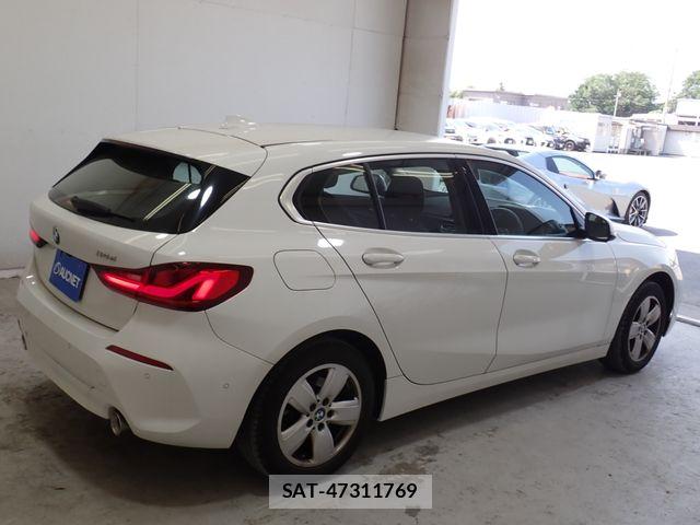 Bmw 1 SERIES 2021-08 8158016-7