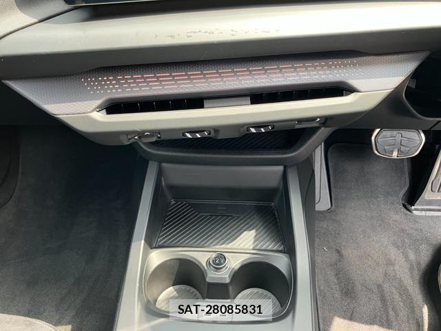 Bmw 1 SERIES 2025-10 8206519-18