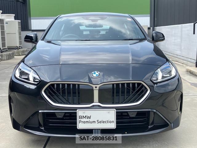 Bmw 1 SERIES 2025-10 8206519-3