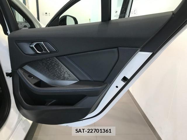 Bmw 1 SERIES 2025-10 8206512-24