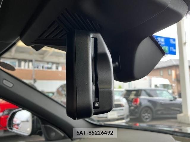 Bmw 1 SERIES 2025-12 8206520-19