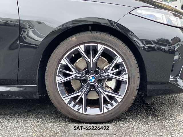 Bmw 1 SERIES 2025-12 8206520-8