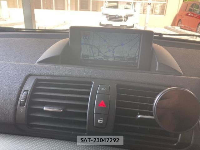 Bmw 1 SERIES 2006-06 8229001-9