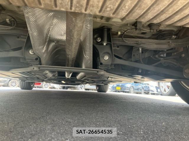 Bmw 1 SERIES 2020-06 8228998-9