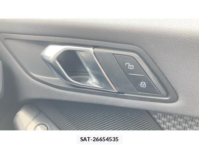 Bmw 1 SERIES 2020-06 8228998-28