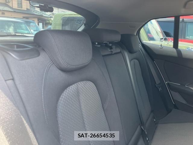 Bmw 1 SERIES 2020-06 8228998-5