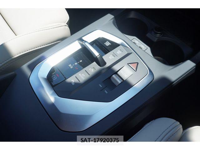 Bmw 1 SERIES 2026-02 8228992-13