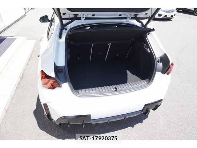 Bmw 1 SERIES 2026-02 8228992-16