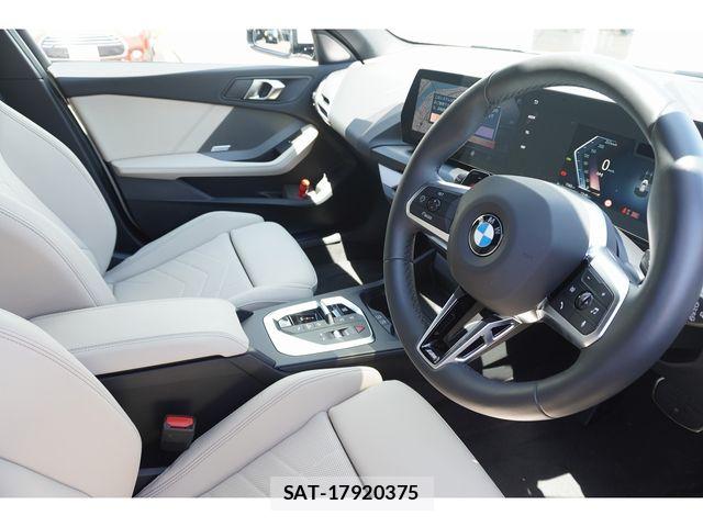 Bmw 1 SERIES 2026-02 8228992-19