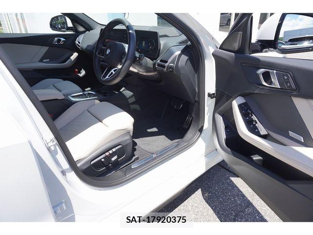 Bmw 1 SERIES 2026-02 8228992-20