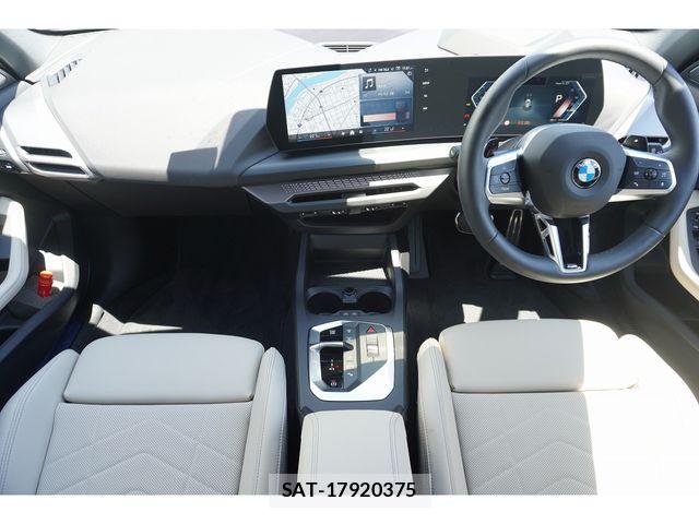 Bmw 1 SERIES 2026-02 8228992-24