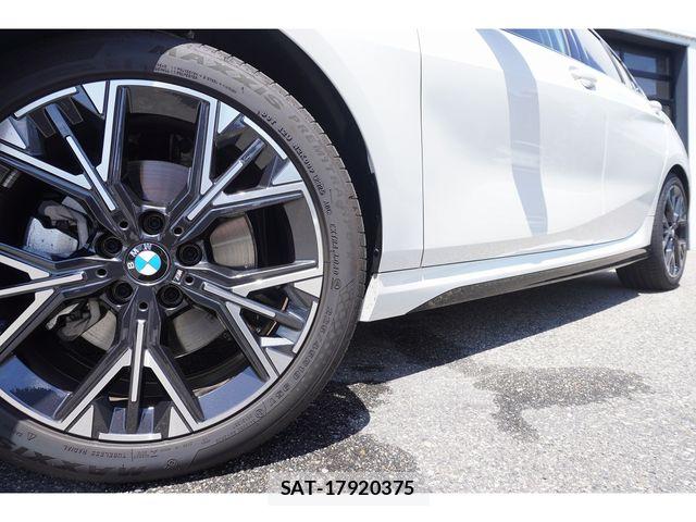 Bmw 1 SERIES 2026-02 8228992-28