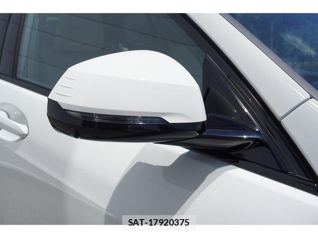 Bmw 1 SERIES 2026-02 8228992-4