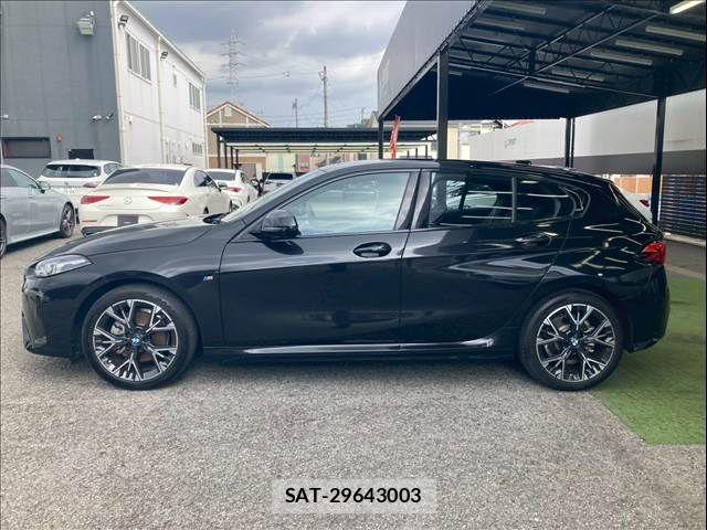 Bmw 1 SERIES 2025-06 8244674-17