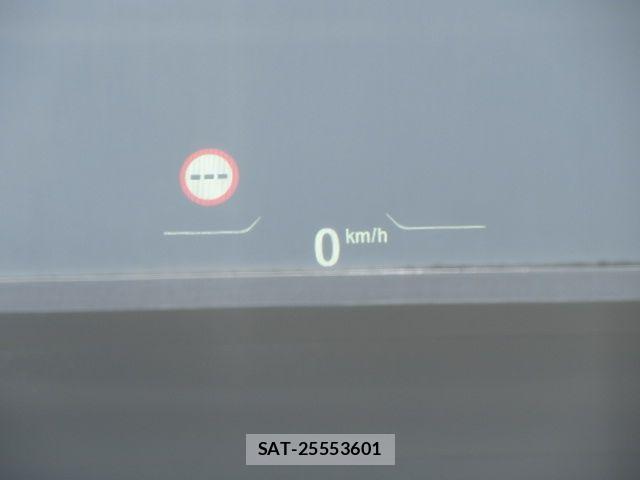 Bmw 1 SERIES 2024-04 8244675-13