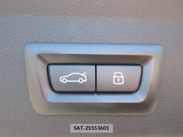 Bmw 1 SERIES 2024-04 8244675-5