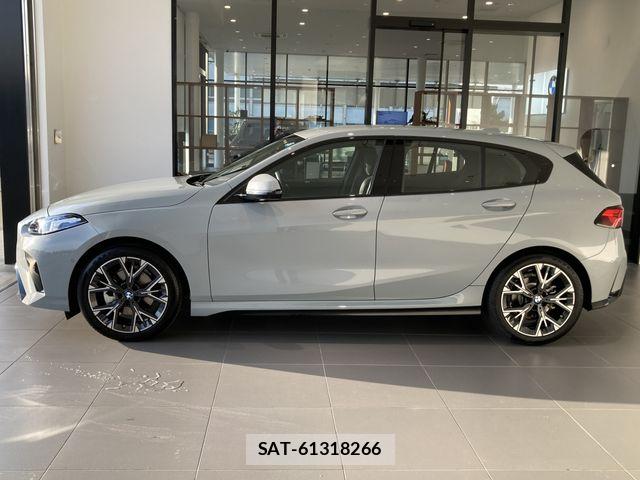 Bmw 1 SERIES 2026-01 8313247-9