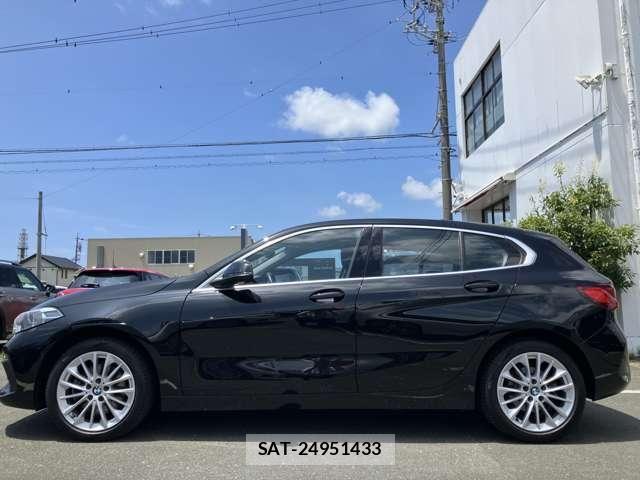 Bmw 1 SERIES 2023-06 8313260-11