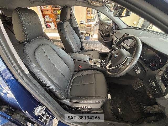Bmw 1 SERIES 2020-03 8313261-24