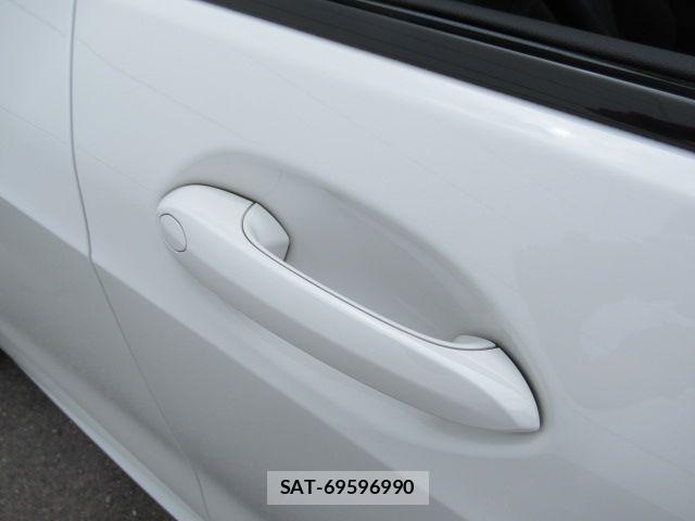 Bmw 1 SERIES 2021-05 8335000-12