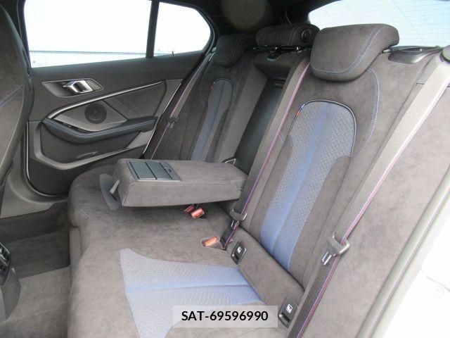 Bmw 1 SERIES 2021-05 8335000-25