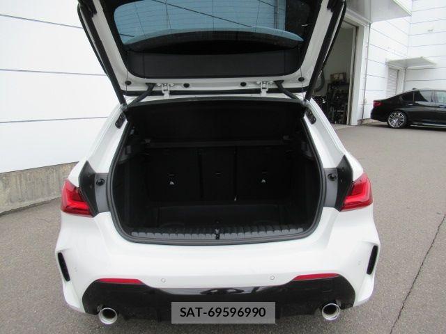 Bmw 1 SERIES 2021-05 8335000-8
