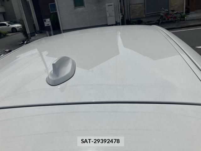 Bmw 1 SERIES 2012-08 8335008-5