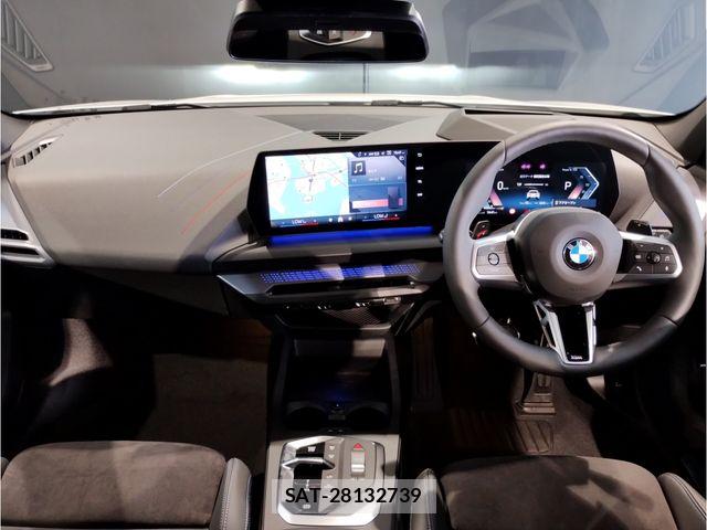 Bmw 1 SERIES 2026-03 8364895-1