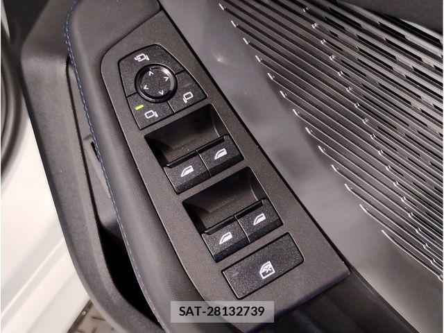 Bmw 1 SERIES 2026-03 8364895-22