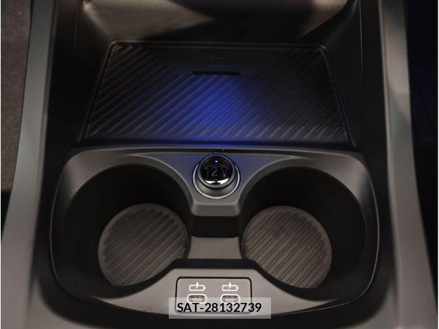 Bmw 1 SERIES 2026-03 8364895-24