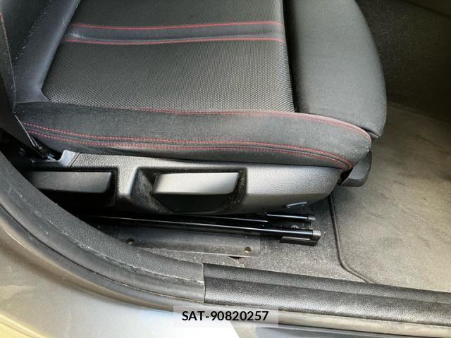 Bmw 1 SERIES 2016-02 8364903-12