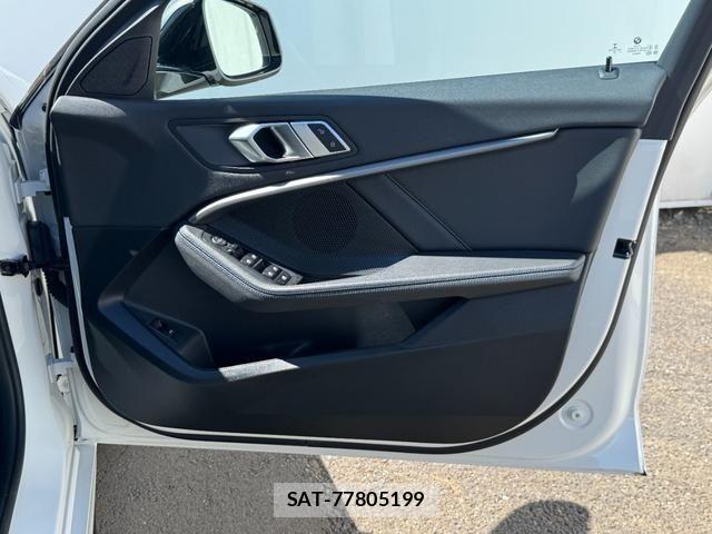 Bmw 1 SERIES 2023-03 8364891-25