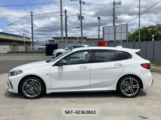 Bmw 1 SERIES 2023-09 8364893-4