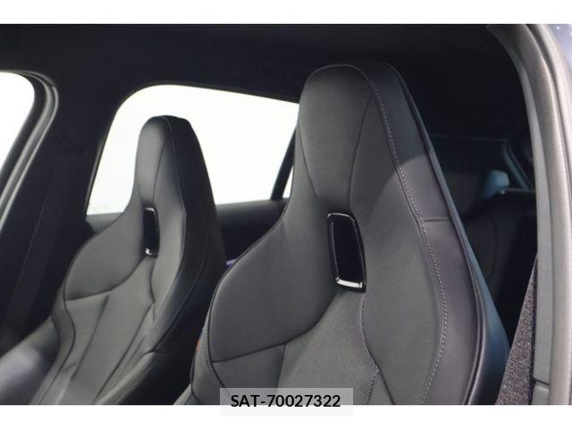 Bmw 1 SERIES 2021-12 8364894-3