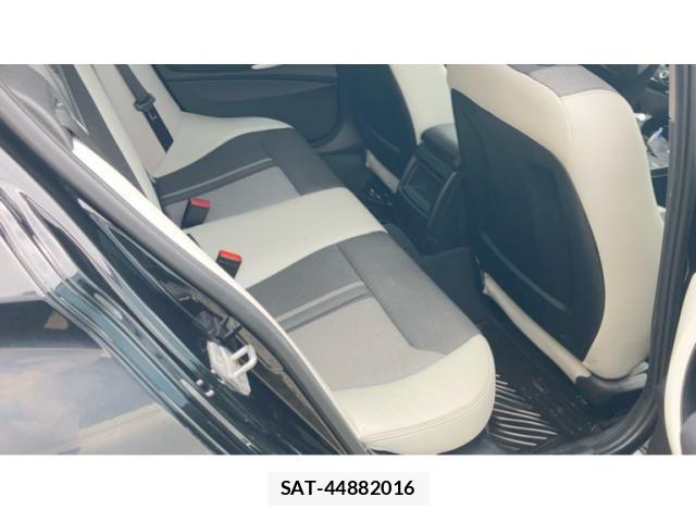 Bmw 1 SERIES 2017-11 8364901-6