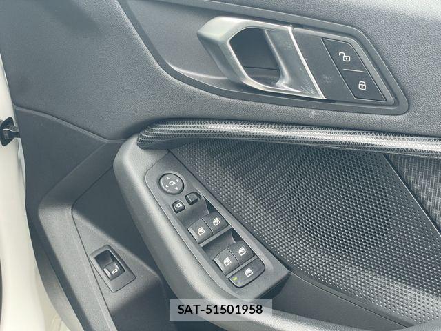Bmw 1 SERIES 2021-06 8364900-16