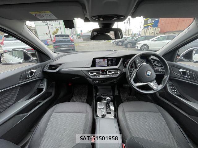 Bmw 1 SERIES 2021-06 8364900-1