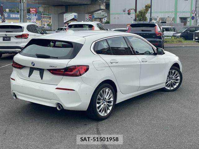 Bmw 1 SERIES 2021-06 8364900-4