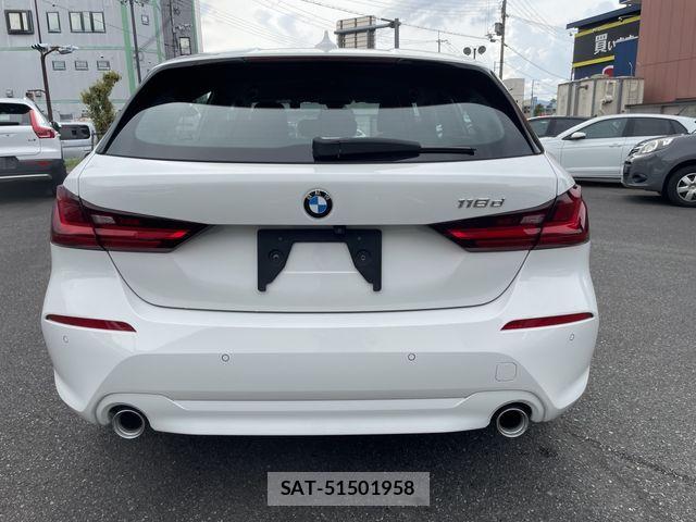 Bmw 1 SERIES 2021-06 8364900-6